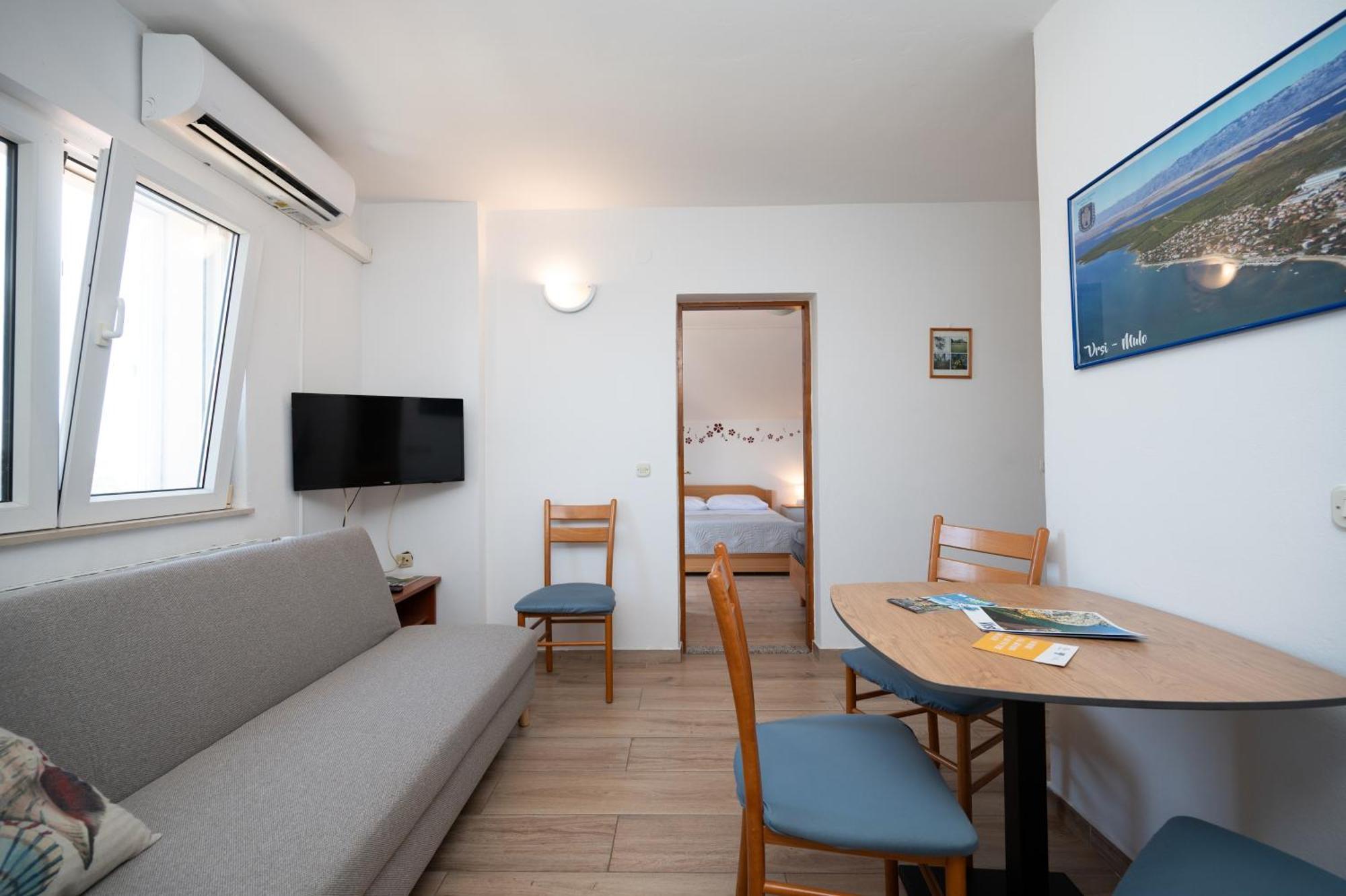 With A Parking Space - Mulo, Zadar - 3276 Appartamento Vrsi