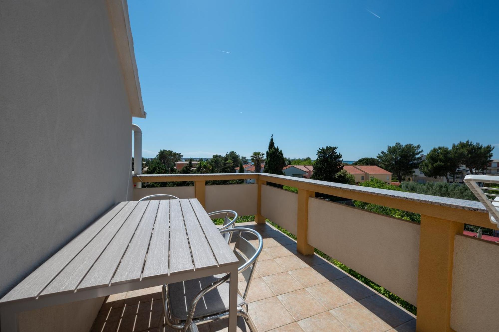With A Parking Space - Mulo, Zadar - 3276 Appartamento *